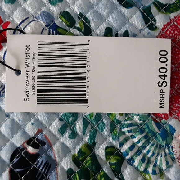 6x*Host Pick*Vera Bradley adorable wristlet - Picture 11 of 16